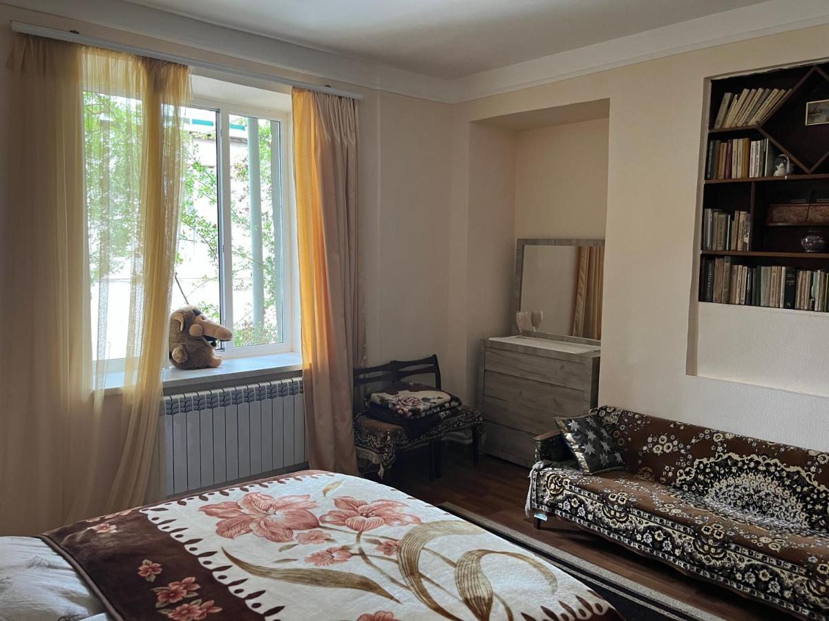 Inexpensive House Panzió Vanadzor Kültér fotó